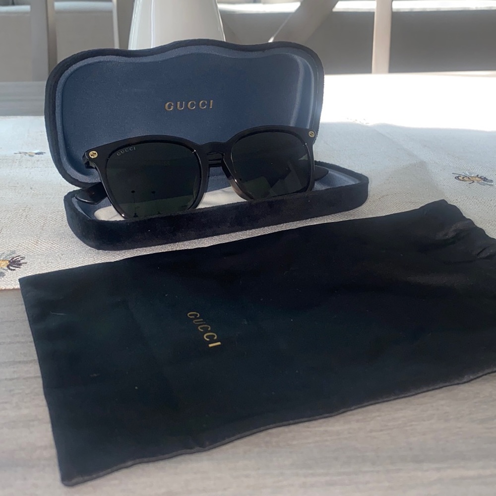 Women’s Gucci Sunglasses